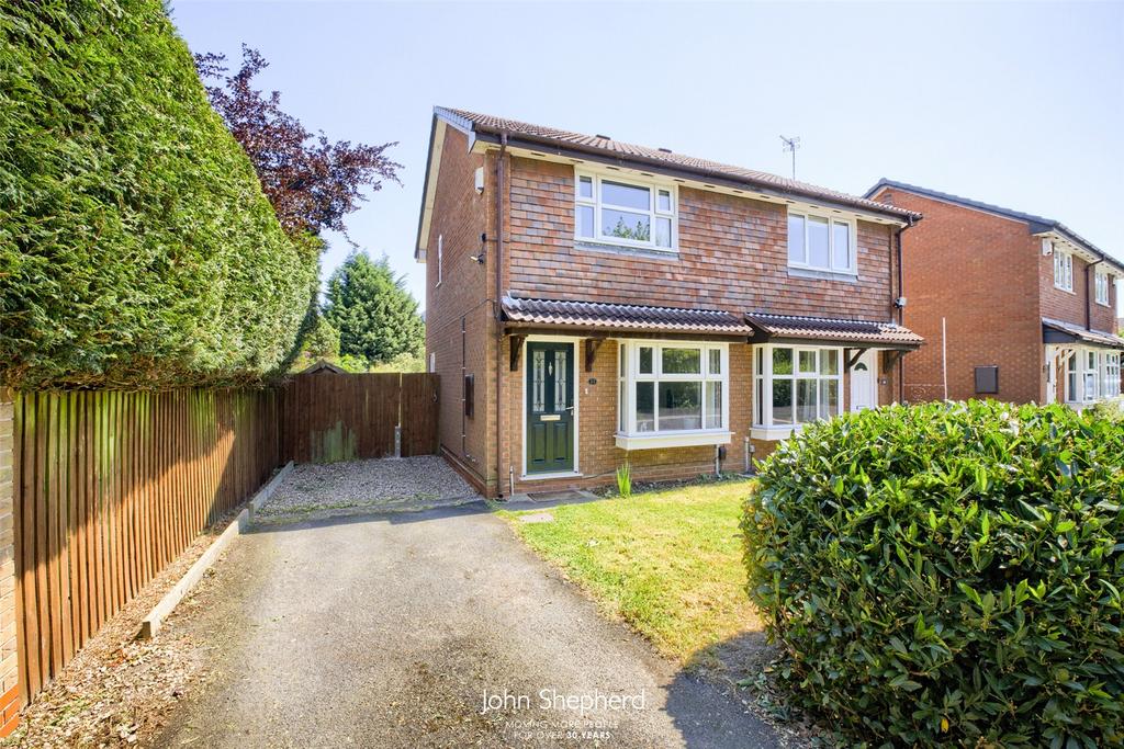 Branthill Croft, Hillfield, Solihull, West Midlands, B91 2 bed semi