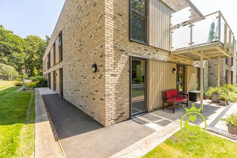 2 bedroom retirement property for sale - Greenhaven 1-5 Lindsay Road, Poole BH13