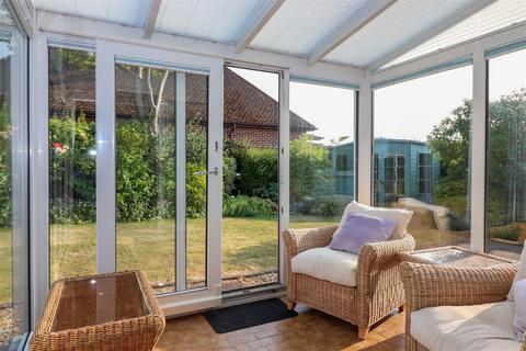 26 Elm Road, Alresford, SO24 9JX