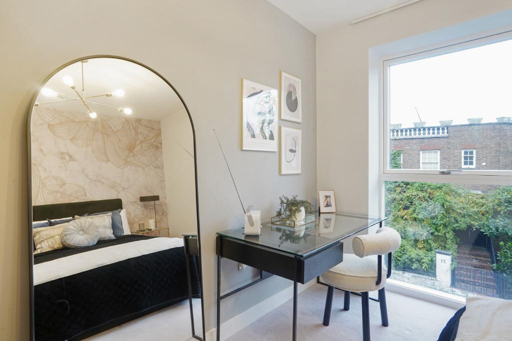 Flat 18, Raphis Court, 2 Hermitage Lane London ...