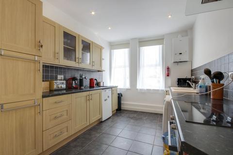 Flat 1, 1 Langleigh Terrace, Ilfracombe, EX34 8EB
