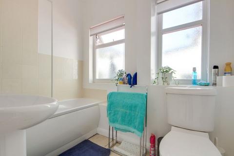 Flat 1, 1 Langleigh Terrace, Ilfracombe, EX34 8EB