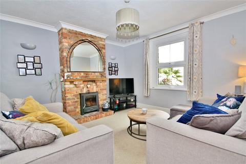4 bedroom semi-detached house for sale, Queens Road, Knaphill, Woking, Surrey, GU21