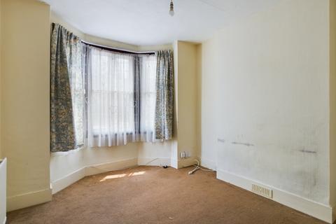 6 College Road, Bromley, BR1 3NS