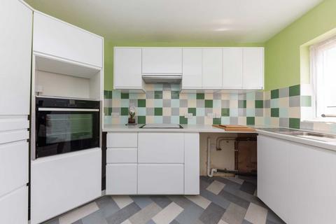 33 Common View, Letchworth Garden City, SG6 1BZ