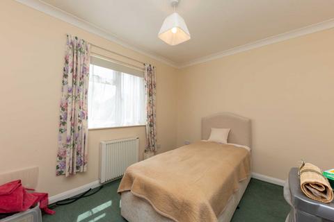 33 Common View, Letchworth Garden City, SG6 1BZ