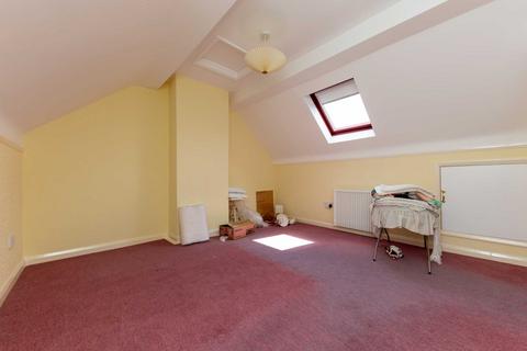 33 Common View, Letchworth Garden City, SG6 1BZ