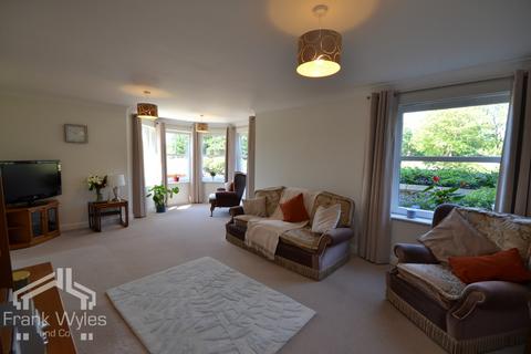 2 bedroom flat for sale - Ashton View, Lytham St Annes, Lancashire