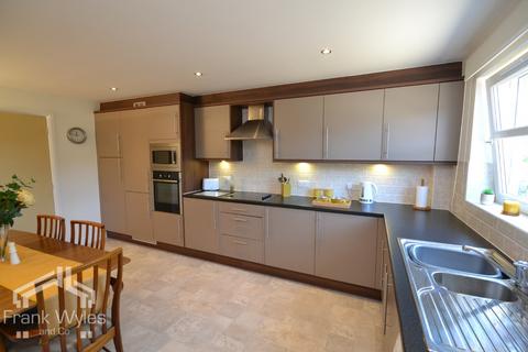 2 bedroom flat for sale - Ashton View, Lytham St Annes, Lancashire