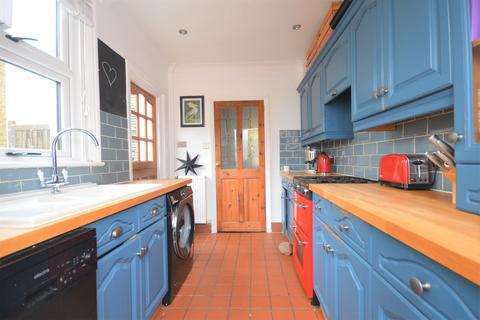 252 Baddow Road, Chelmsford, CM2 9QR