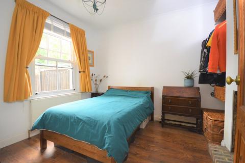 252 Baddow Road, Chelmsford, CM2 9QR