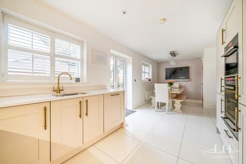 undefined, Sycamore Close, Great Warley