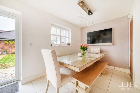 undefined, Sycamore Close, Great Warley