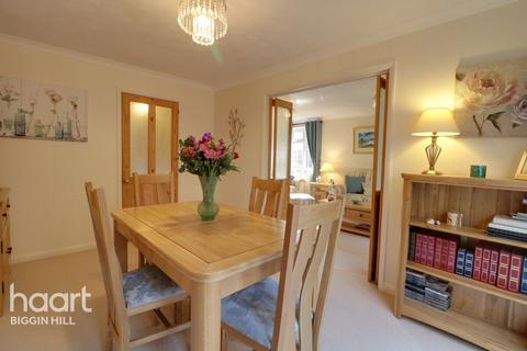 6a Alexandra Road, Biggin Hill, Westerham, TN16 3NY