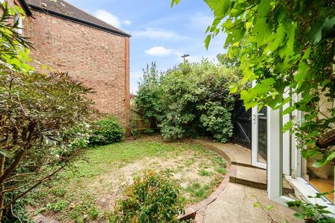 1 Ridgeway Road, Isleworth, TW7 5LB
