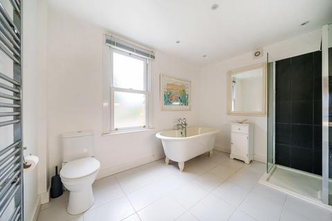 1 Ridgeway Road, Isleworth, TW7 5LB