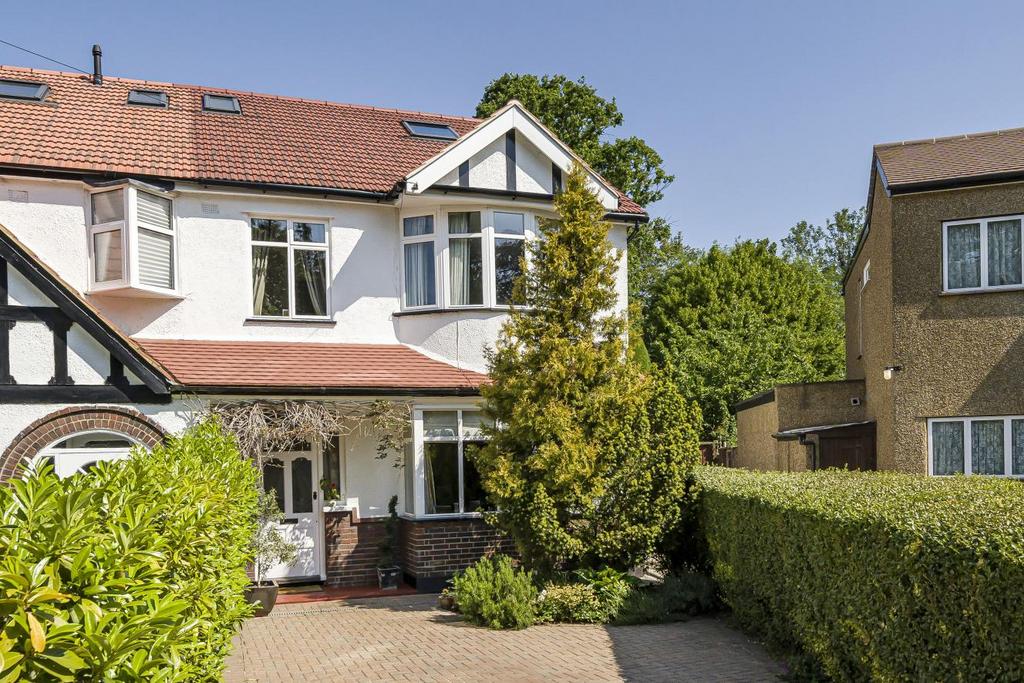 Oakfield Gardens, Beckenham 4 bed semidetached house for sale £1,100,000