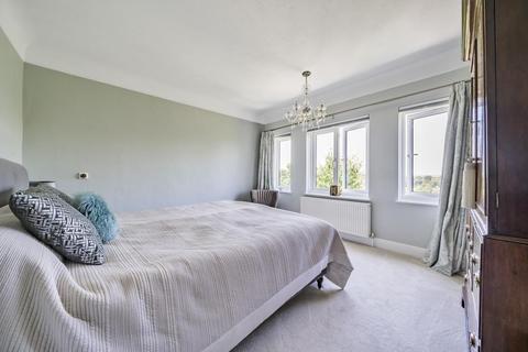 12 Sandiland Crescent, Bromley, BR2 7DR