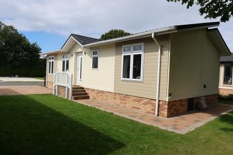 2 bedroom park home for sale, York, North Yorkshire, YO41