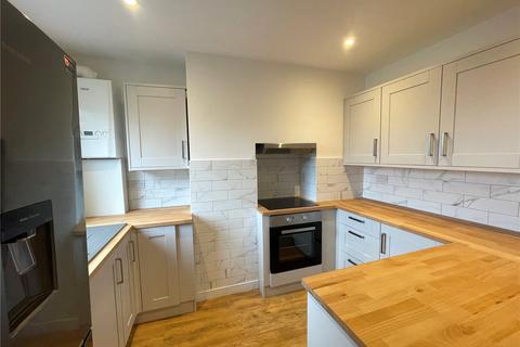 2 bedroom terraced house to rent, Farnborough Road, Farnham, Surrey, GU9