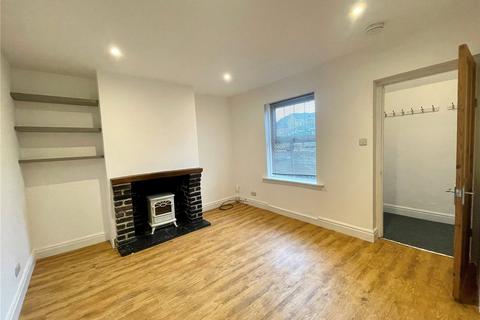 2 bedroom terraced house to rent, Farnborough Road, Farnham, Surrey, GU9