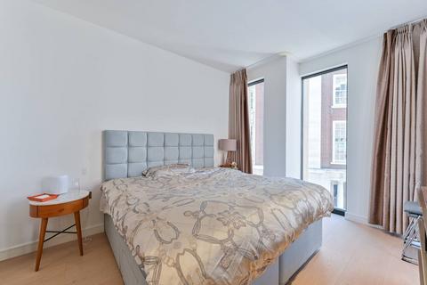 3 bedroom flat for sale, Lincoln square, Holborn, London, WC2A