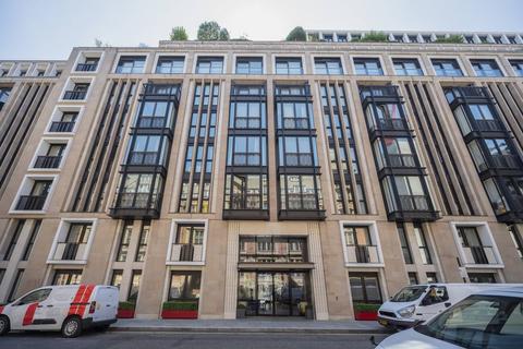 3 bedroom flat for sale, Lincoln square, Holborn, London, WC2A