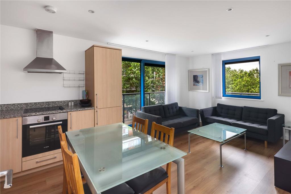 Kitchen/Reception