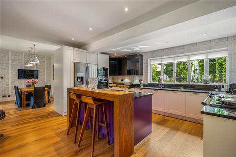 17 Dover Road, Poole, BH13 6DZ