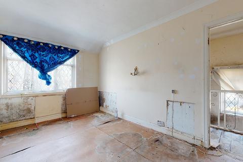 168 Rowan Road, London, SW16 5JQ