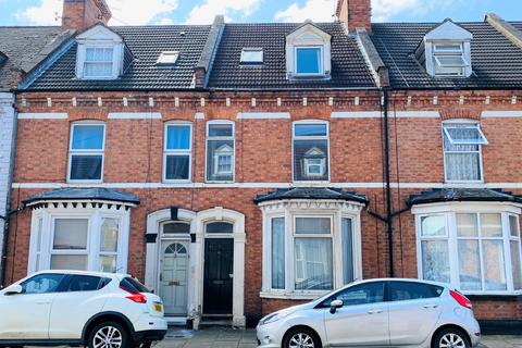 15 Agnes Road, Northampton, NN2 6EU