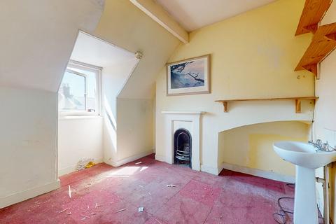 15 Agnes Road, Northampton, NN2 6EU