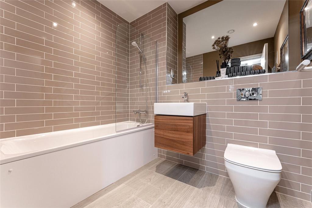 Show Apartment