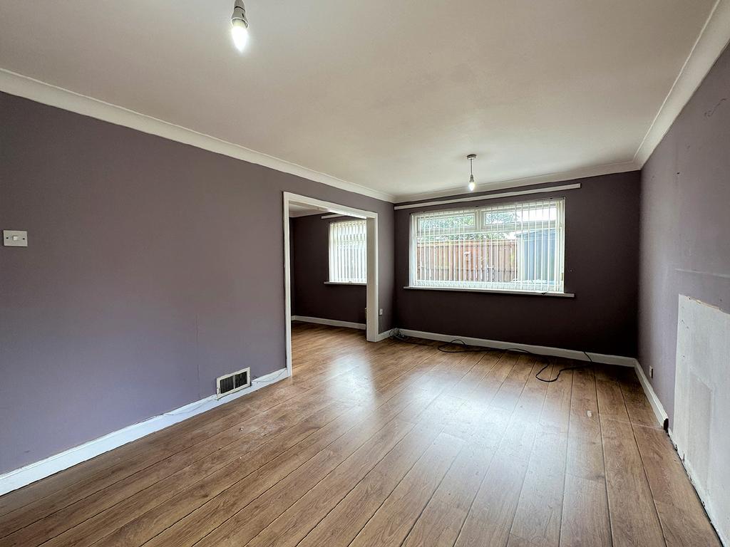 10 Trevelyan Place, Peterlee 2 bed terraced house £30,000
