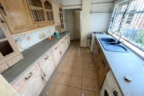 260 Corporation Road, Grimsby, DN31 2QB