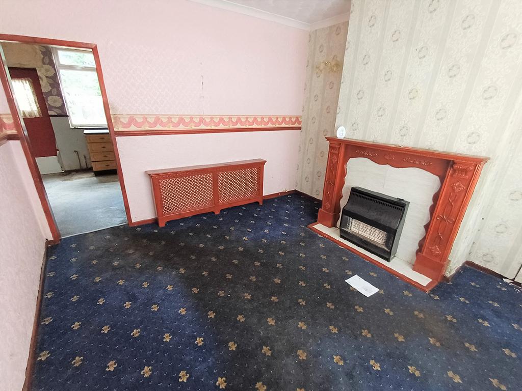 238 Gartons Lane, Clock Face, St Helens 2 bed terraced house £20,000