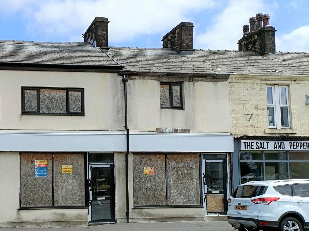 7 Duckworth Street, Darwen, Lancashire Shop £15,000