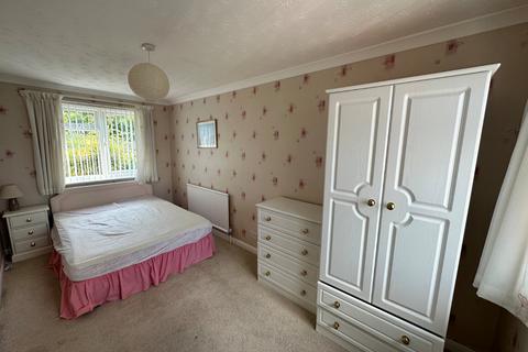 103 Wolf Lane, Windsor, SL4 4YY