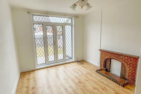 4 Frusher Avenue, Grimsby, DN33 2BE