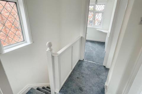 4 Frusher Avenue, Grimsby, DN33 2BE