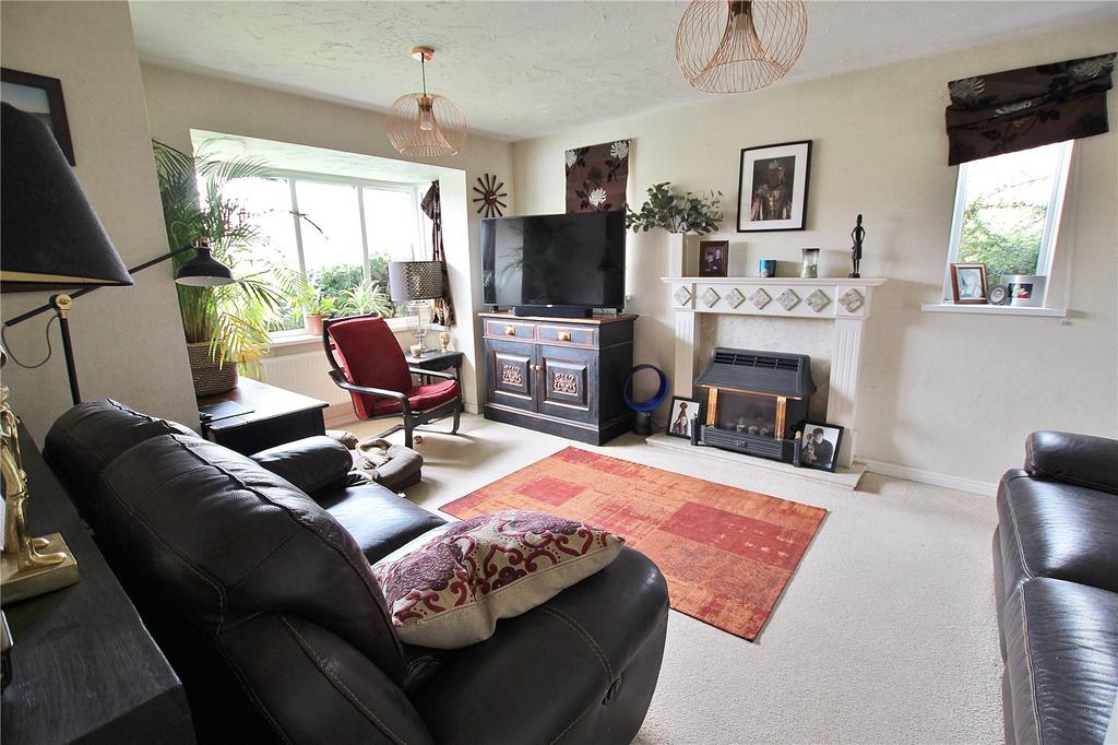 Clos Nant Mwlan, Pontprennau, Cardiff, CF23 4 bed detached house for