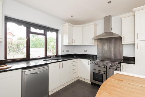38 Crabtree Lane, Bookham, Leatherhead, KT23 4PH