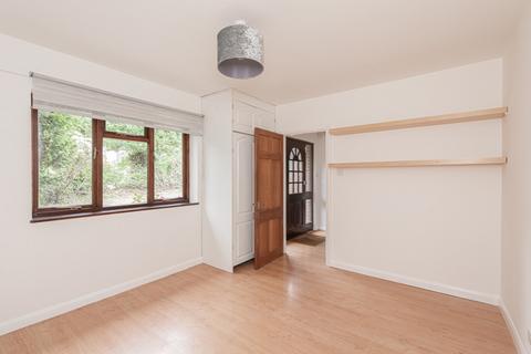 38 Crabtree Lane, Bookham, Leatherhead, KT23 4PH