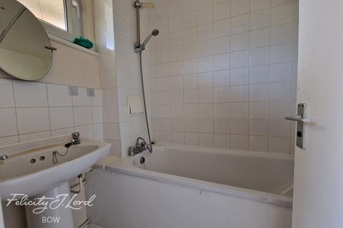 58 Spanby Road, London, E3 4EN