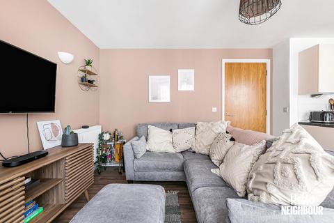 1 bedroom apartment to rent, Jasper Avenue, London, W7