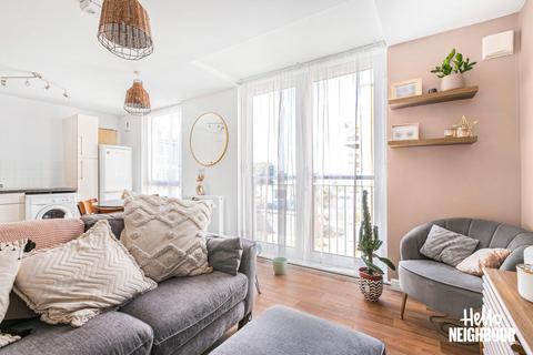 1 bedroom apartment to rent, Jasper Avenue, London, W7