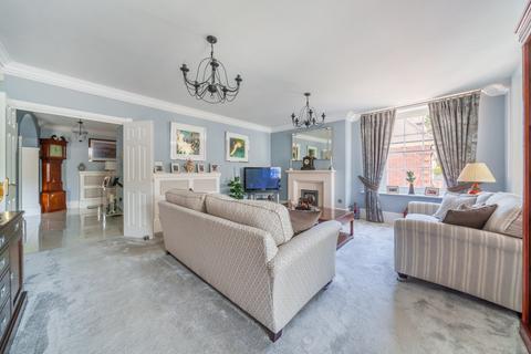 2 bedroom apartment for sale, Bracken Place, Chilworth, Southampton, Hampshire, SO16