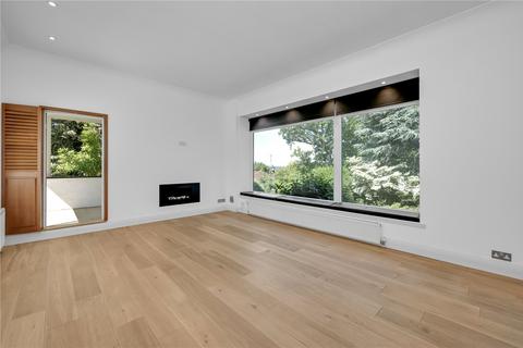 1 The Gardens, Esher, KT10 8QF