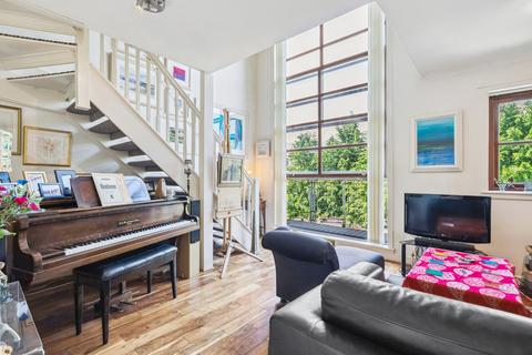 2/2, 14 Handel Place, Gorbals, Glasgow, G5 0TP
