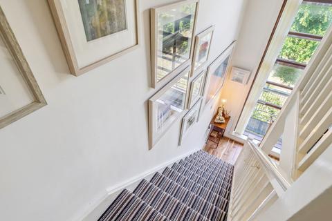 2/2, 14 Handel Place, Gorbals, Glasgow, G5 0TP